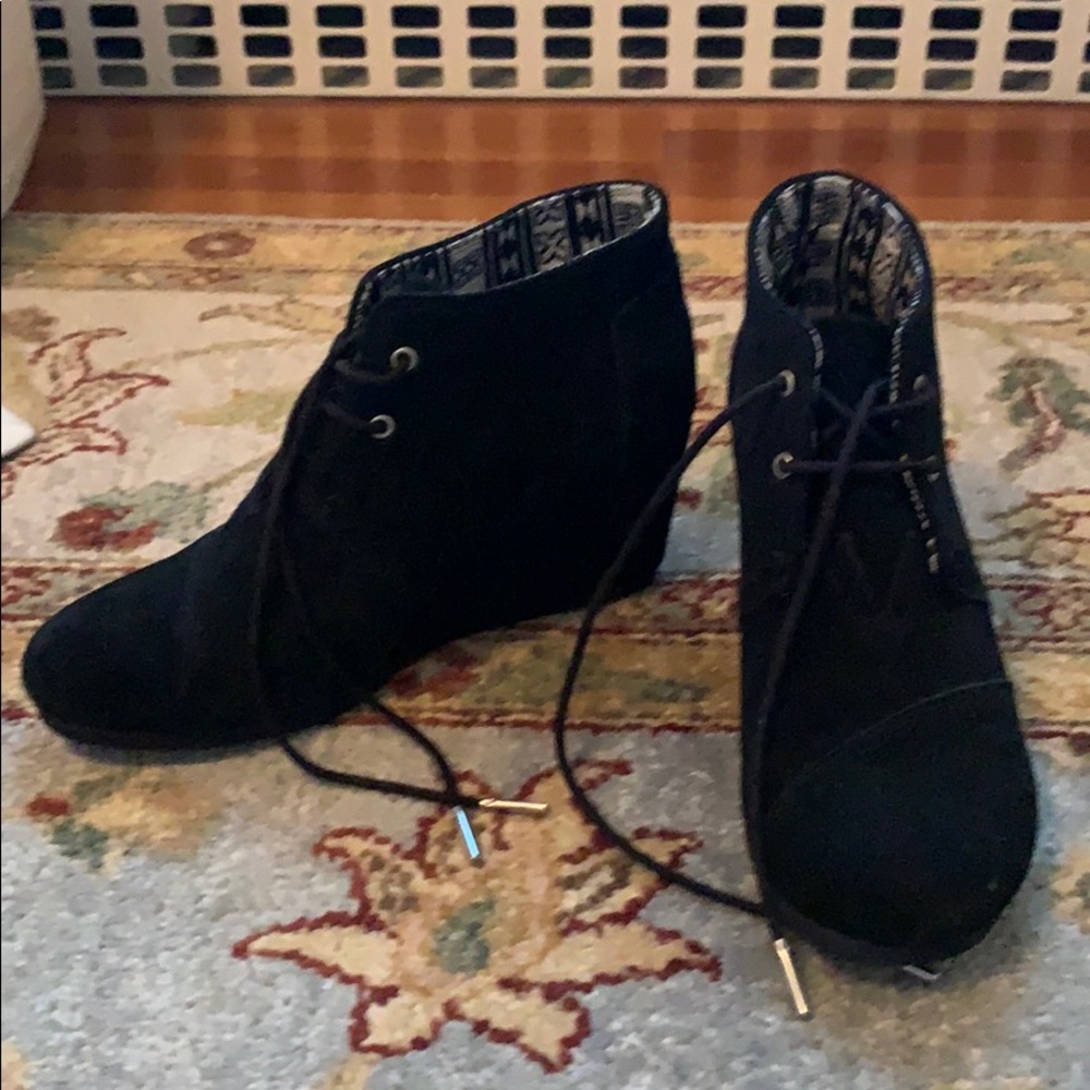 Black suede toms wedges